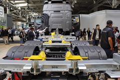 雷诺 T460重卡 460马力 6X2 牵引车(型号T460)