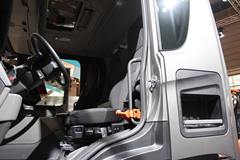 斯堪尼亚 P系列重卡 280马力 4X2载货车(型号P280 B4X2NA)