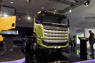 BMC 290马力 4X2载货车