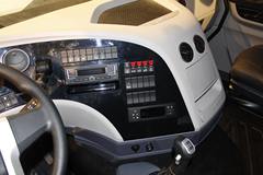 BMC 290马力 4X2载货车