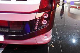 BMC重卡&nbsp;牵引车外观                                                图片