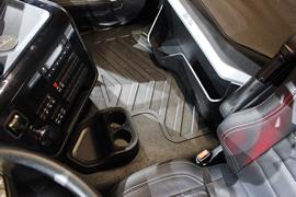 BMC重卡&nbsp;牵引车驾驶室                                               图片