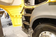 BMC 290马力 6X2载货车