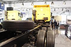 BMC 290马力 6X2载货车