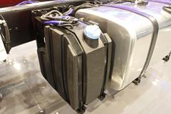 BMC 290马力 6X2载货车