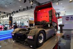 BMC 460马力 4X2牵引车(红色版平顶)