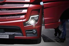 奔驰 新Actros重卡 530马力 4X2牵引车(型号1853 LS nRL)