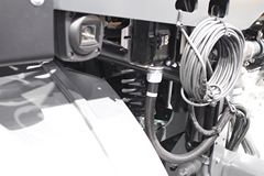 奔驰 Econic SD 300马力 4X2载货车底盘