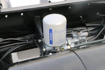 �ൺ��� JH6�ؿ� 430���� 8X4 8.8����ж��ͼƬ