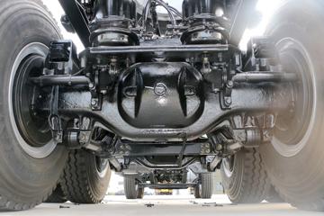 �ൺ��� JH6�ؿ� 430���� 8X4 8.8����ж��ͼƬ