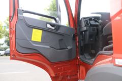 青岛解放 悍V重卡 350马力 8X4 7.4米自卸车(CA3310P1K2L5T4E5A80)