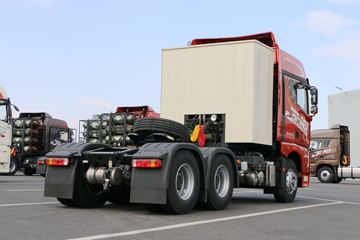 �ൺ��� JH6�ؿ� 430���� 6X4 CNGǣ����ͼƬ