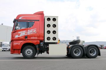 �ൺ��� JH6�ؿ� 430���� 6X4 CNGǣ����ͼƬ