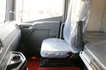 �ൺ��� JH6�ؿ� 430���� 6X4 CNGǣ����ͼƬ