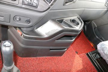 �ൺ��� JH6�ؿ� 430���� 6X4 CNGǣ����ͼƬ