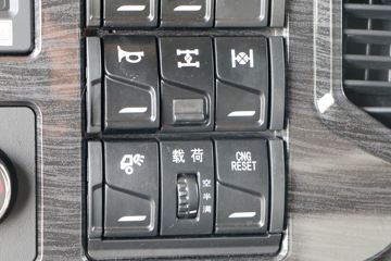 �ൺ��� JH6�ؿ� 430���� 6X4 CNGǣ����ͼƬ