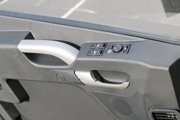 �ൺ��� JH6�ؿ� 430���� 6X4 CNGǣ����ͼƬ