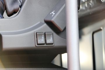 �ൺ��� JH6�ؿ� 430���� 6X4 CNGǣ����ͼƬ