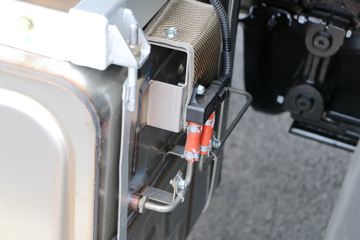 �ൺ��� JH6�ؿ� 430���� 6X4 CNGǣ����ͼƬ