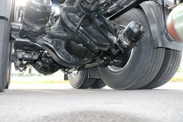 �ൺ��� JH6�ؿ� 430���� 6X4 CNGǣ����ͼƬ