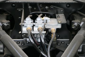 �ൺ��� JH6�ؿ� 430���� 6X4 CNGǣ����ͼƬ