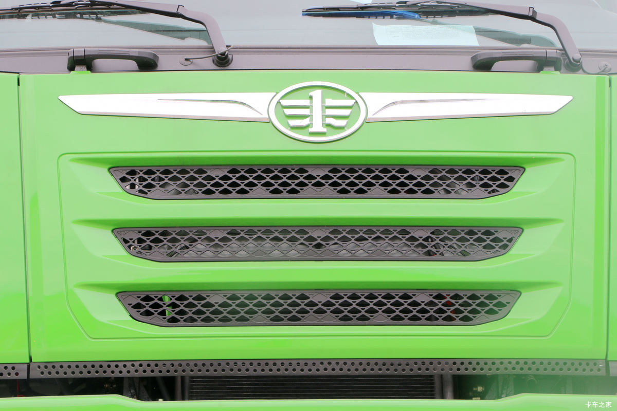 �ൺ��� ��V�ؿ� 375���� 6X4 5.4����ж��(CA5251ZLJP2K2L3T1E5A80)���                                                