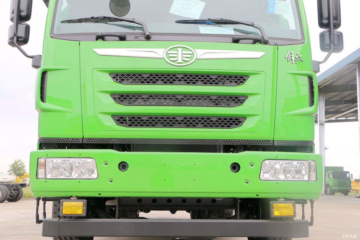 �ൺ��� ��V�ؿ� 375���� 6X4 5.4����ж��(CA5251ZLJP2K2L3T1E5A80)���                                                