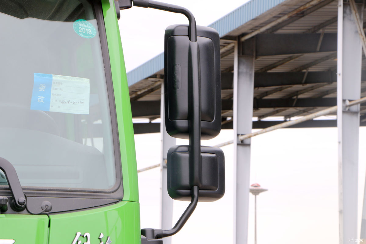 �ൺ��� ��V�ؿ� 375���� 6X4 5.4����ж��(CA5251ZLJP2K2L3T1E5A80)���                                                