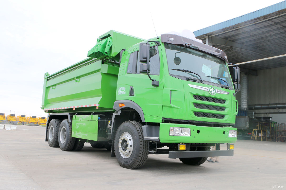 �ൺ��� ��V�ؿ� 375���� 6X4 5.4����ж��(CA5251ZLJP2K2L3T1E5A80)���                                                