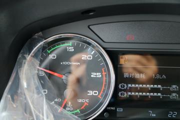 �ൺ��� JH6�ؿ� 400���� 6X4ǣ����(CA4250P26K15T1E5A80)ͼƬ