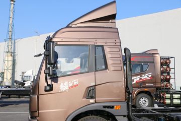 ��� ��VH�п� 160���� 4X2 5.4���Ű��դʽ�ػ���(CA5165CCYP40K2L3E5A85)ͼƬ