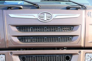 ��� ��VH�п� 160���� 4X2 5.4���Ű��դʽ�ػ���(CA5165CCYP40K2L3E5A85)ͼƬ