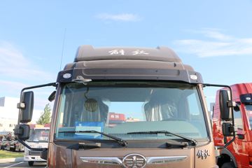 ��� ��VH�п� 160���� 4X2 5.4���Ű��դʽ�ػ���(CA5165CCYP40K2L3E5A85)ͼƬ