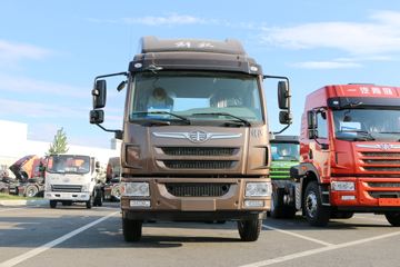 解放 麟VH 160马力 6.75米排半厢式载货车(大柴)(CA5169XXYP40K2L6E5A85)