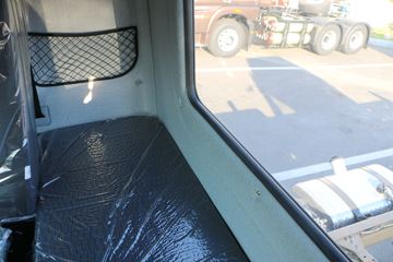 ��� ��VH�п� 160���� 4X2 5.4���Ű��դʽ�ػ���(CA5165CCYP40K2L3E5A85)ͼƬ