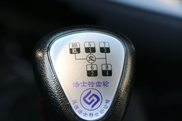 ��� ��VH�п� 160���� 4X2 5.4���Ű��դʽ�ػ���(CA5165CCYP40K2L3E5A85)ͼƬ