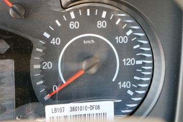 ��� ��VH�п� 160���� 4X2 5.4���Ű��դʽ�ػ���(CA5165CCYP40K2L3E5A85)ͼƬ