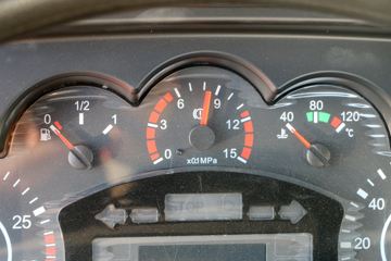 ��� ��VH�п� 160���� 4X2 5.4���Ű��դʽ�ػ���(CA5165CCYP40K2L3E5A85)ͼƬ