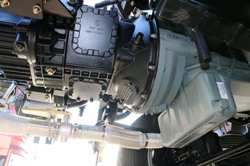 ��� ��VH�п� 160���� 4X2 5.4���Ű��դʽ�ػ���(CA5165CCYP40K2L3E5A85)ͼƬ