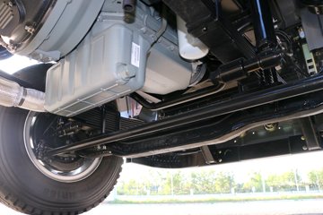 ��� ��VH�п� 160���� 4X2 5.4���Ű��դʽ�ػ���(CA5165CCYP40K2L3E5A85)ͼƬ