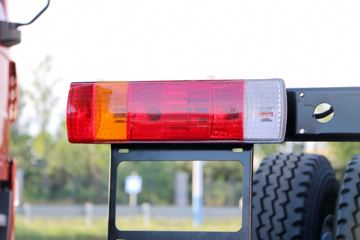 ��� ��VH�п� 160���� 4X2 5.4���Ű��դʽ�ػ���(CA5165CCYP40K2L3E5A85)ͼƬ