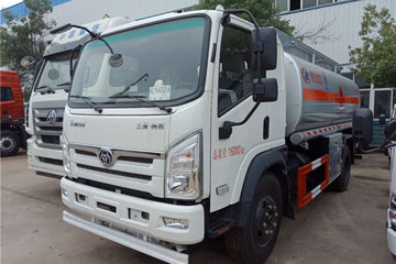 三环十通 T3创客 150马力 4X2 加油车(程力威牌)(CLW5161GJYST5)