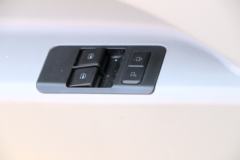 中国重汽HOWO 悍将 143马力 4.165米单排栏板轻卡(云内动力)(ZZ1047F3315E145)