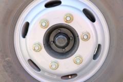 中国重汽HOWO 悍将 143马力 4.165米单排栏板轻卡(云内动力)(ZZ1047F3315E145)