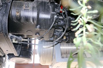 �ൺ��� ��V�ؿ� 380���� 6X4 6.2��LNG��ж��ͼƬ