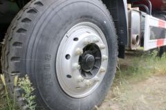 青岛解放 天V重卡 380马力 6X4 6.2米LNG自卸车(CA3256P2K2T1NE5A80-1)