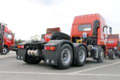 青岛解放 天V重卡 430马力 6X4牵引车(435后桥)(CA4256P2K15T1E5A80)