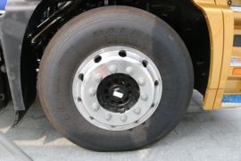 汉马H9&nbsp;牵引车底盘                                                图片