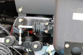 汉马H9&nbsp;牵引车底盘                                                图片