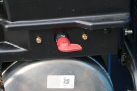 汉马H9&nbsp;牵引车底盘                                                图片